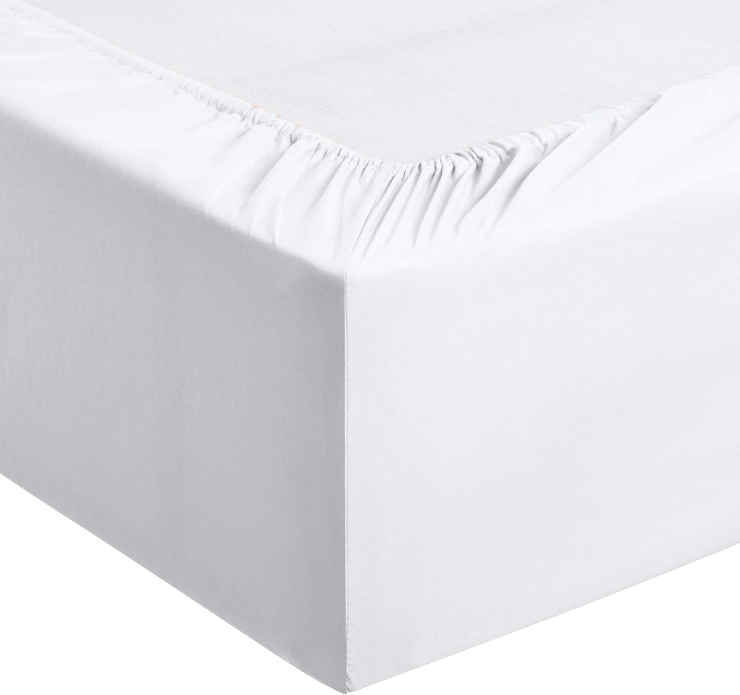 Amazonbasics Microfiber Sheet Set, Queen, Bright White