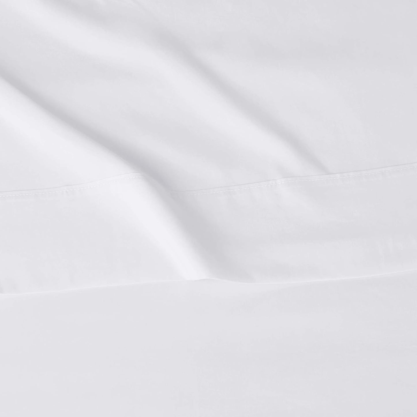 Amazonbasics Microfiber Sheet Set, Queen, Bright White